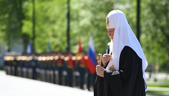Патриарх Кирилл призвал создать церковные приюты в каждой епархии