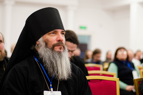 Участники форума православной общественности